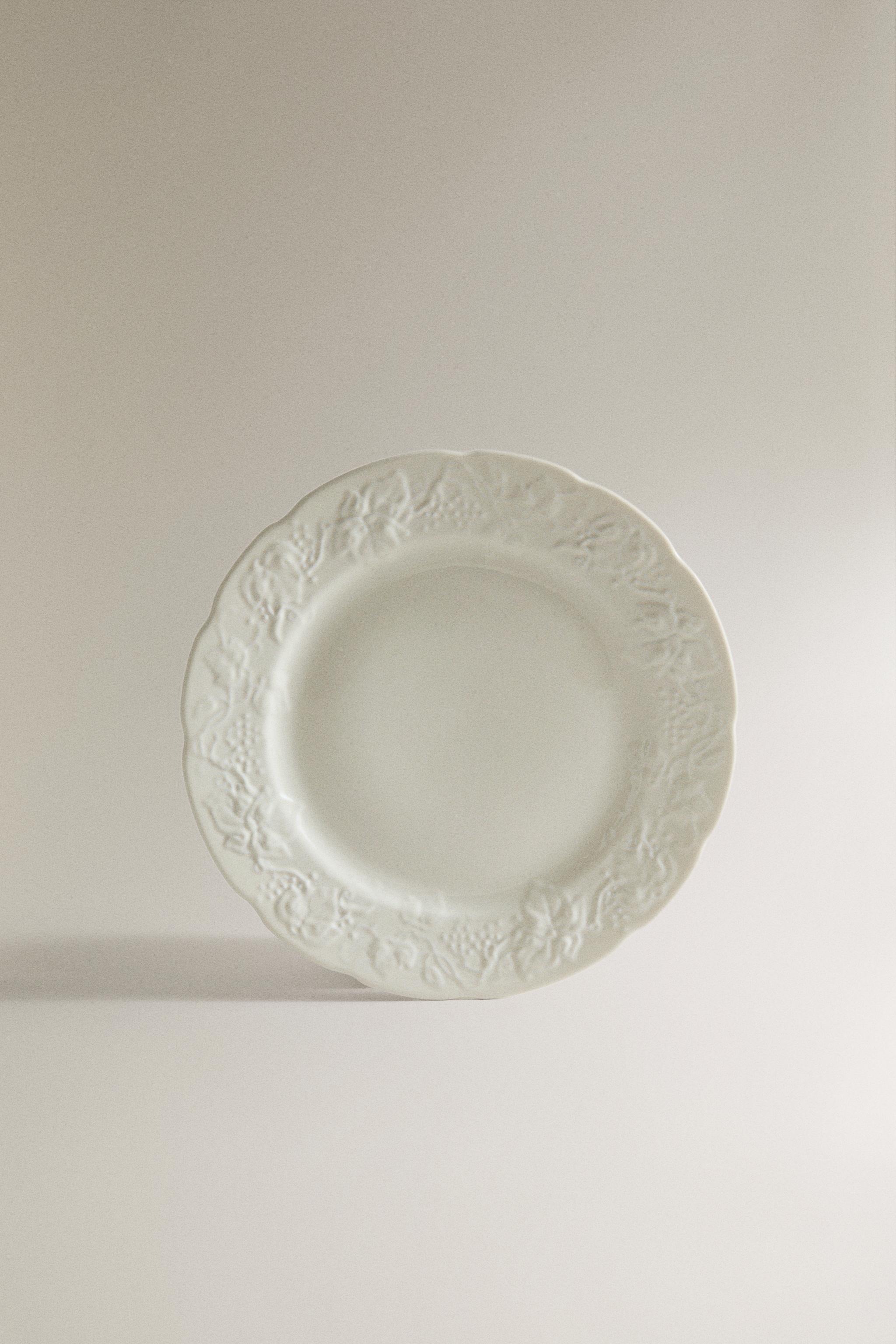 GRAPE PORCELAIN DESSERT PLATE